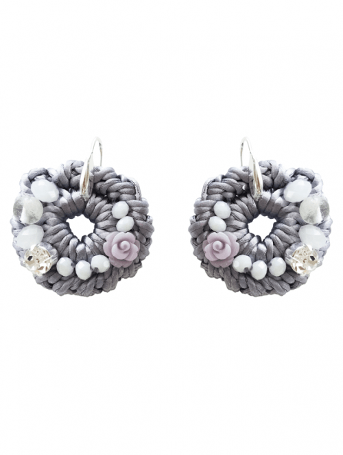 Pendientes circle bordado con cristales de cuarzo y swarovski.